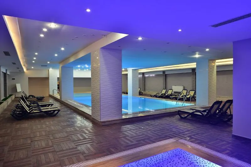 Dolphin Family Hotel Antalya Turcia